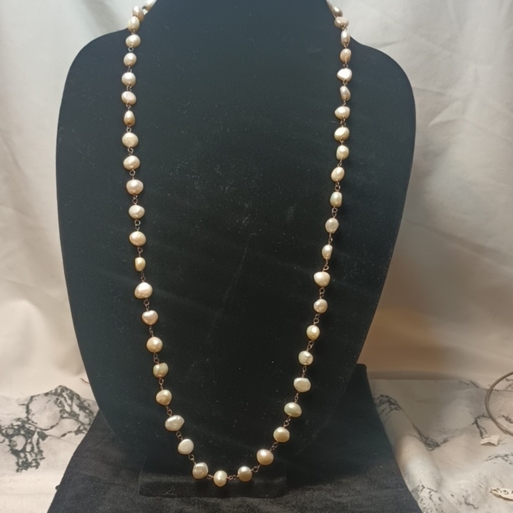 Elegant Pearl Necklace